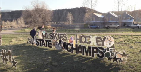Huskies Hockey wins the 4A State Championship